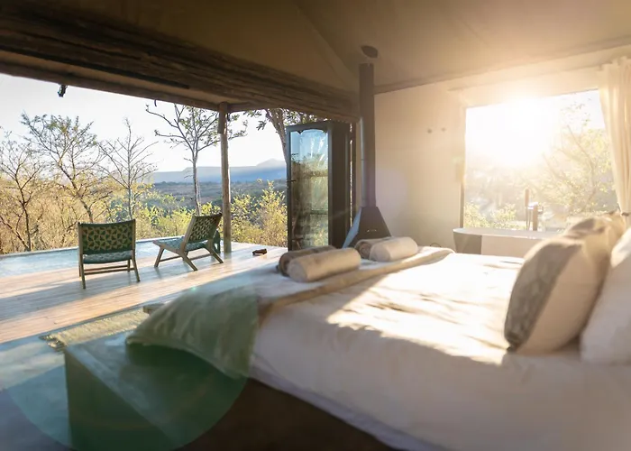 Sasi Africa Luxury Tented Bush Lodge