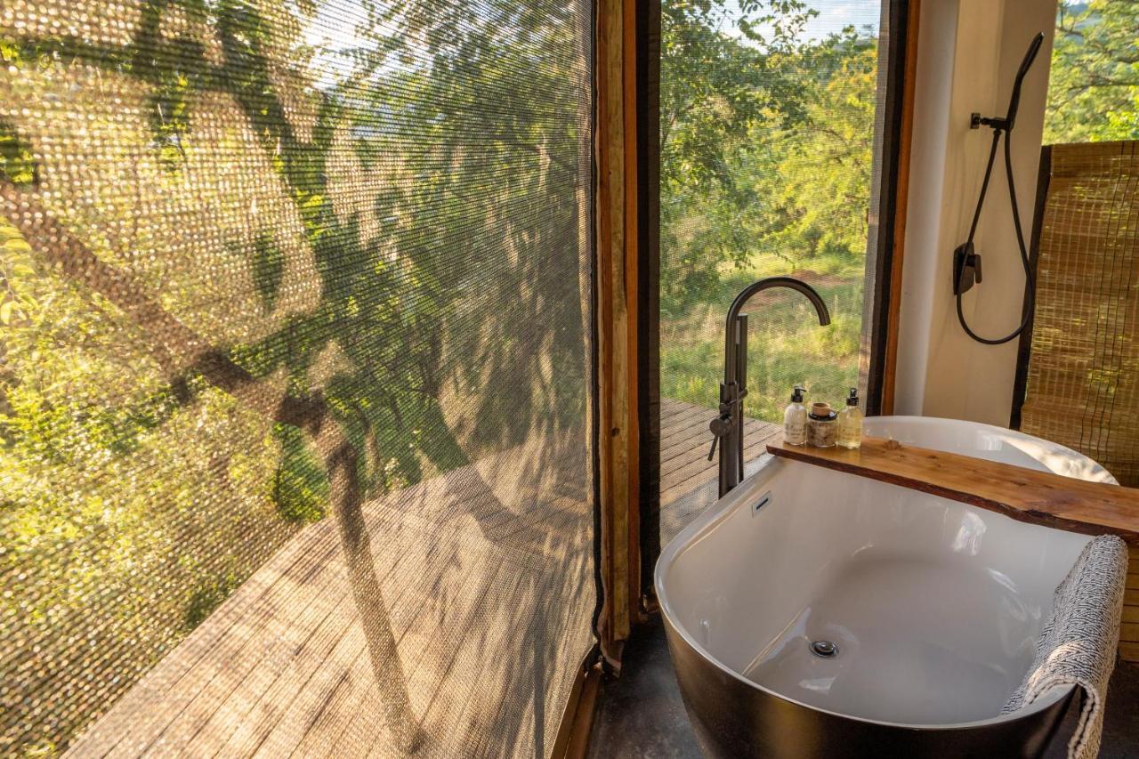 Luxury tent Sasi Africa Luxury Tented Bush Bergville